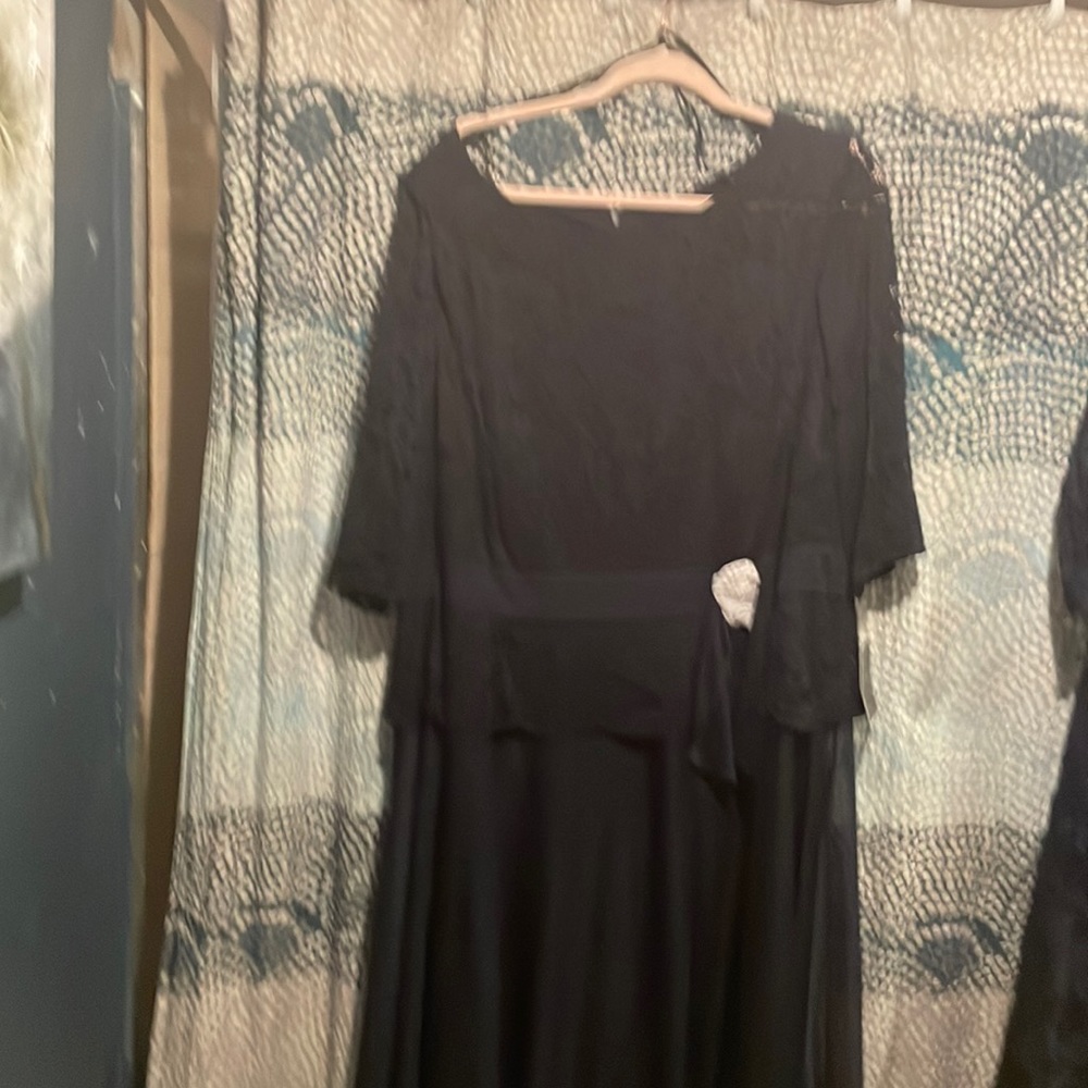 Navy Blue floor length dress NEW.  Silver broach with navy ribbon at the waist